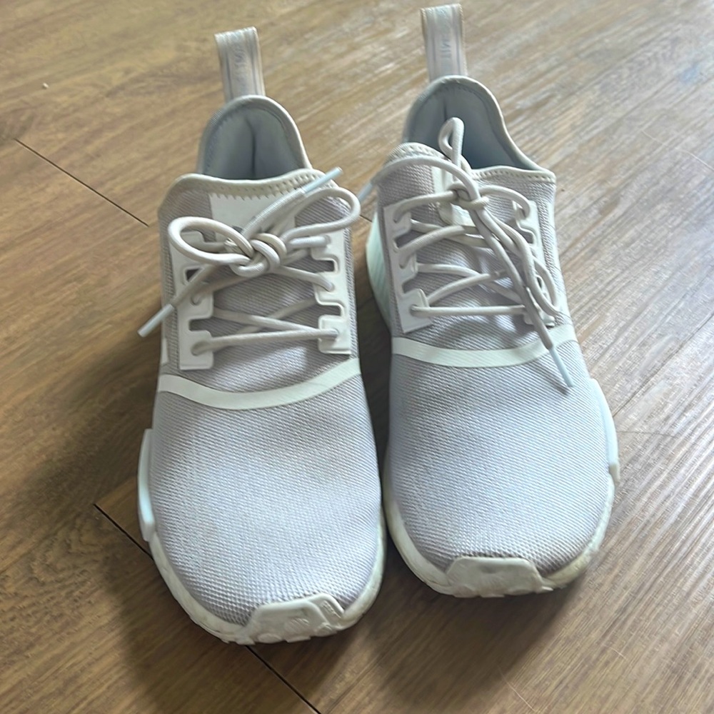 Adidas women shoe